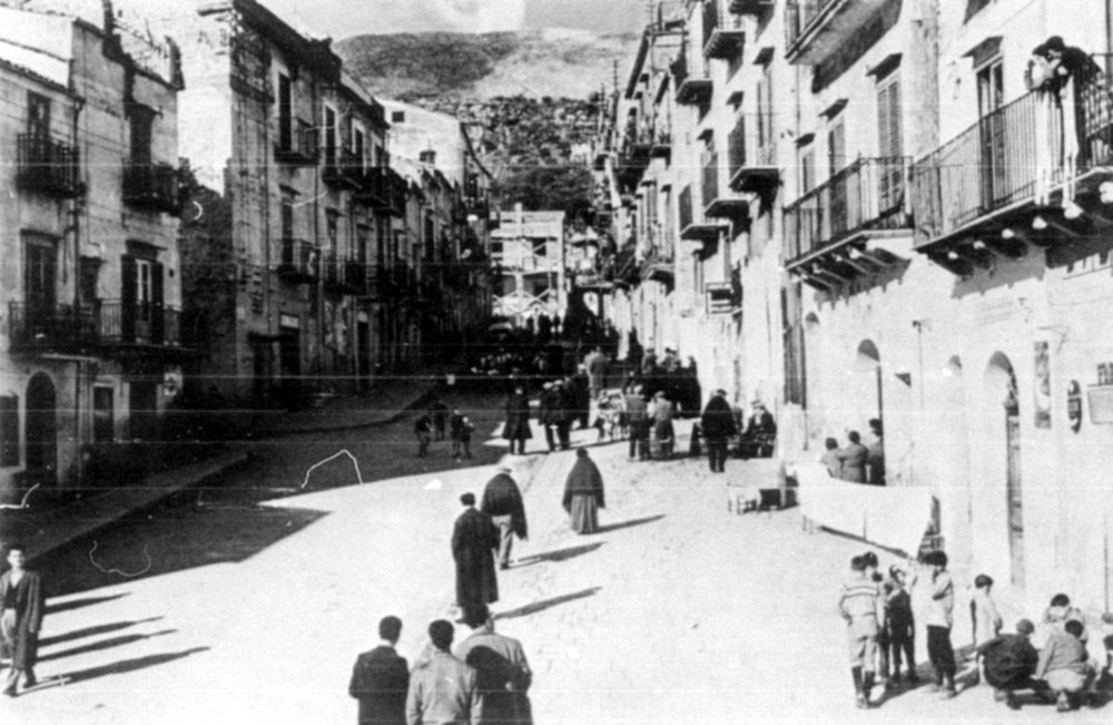 Via Castriota in Piana degli Albanesi.