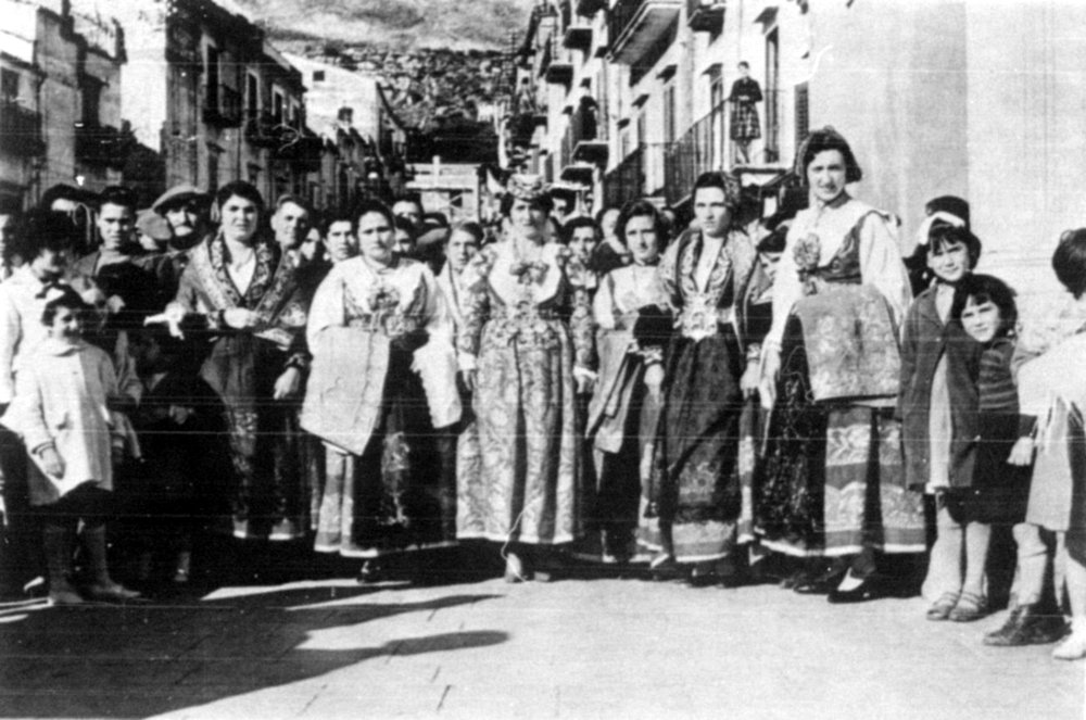 Women dressed for a wedding ceremony in Piana degli Albanesi.